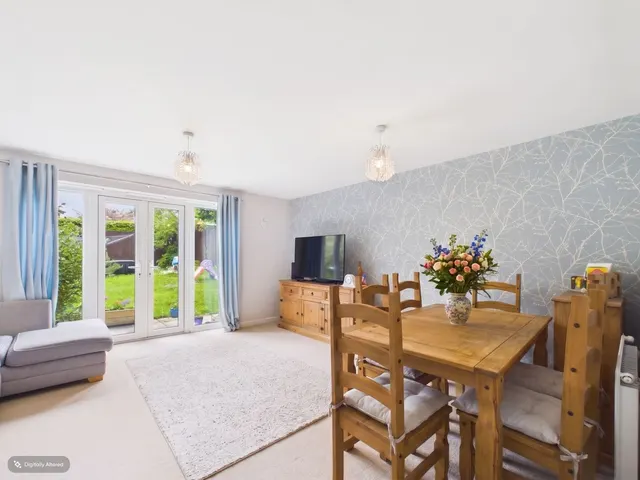 Parlour Mead, Cullompton, EX15, photo 3