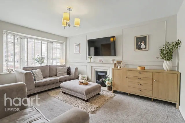 Churchfield Lane, Rothwell, LS26, photo 2