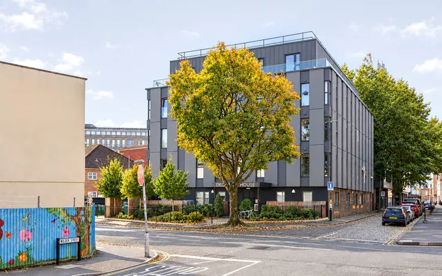 Decourcy House, Central Bristol, BS2, photo 1