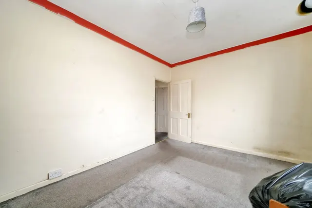Photo 2 — 79 Lindsey Road, Dagenham, Greater London, RM8 2RH