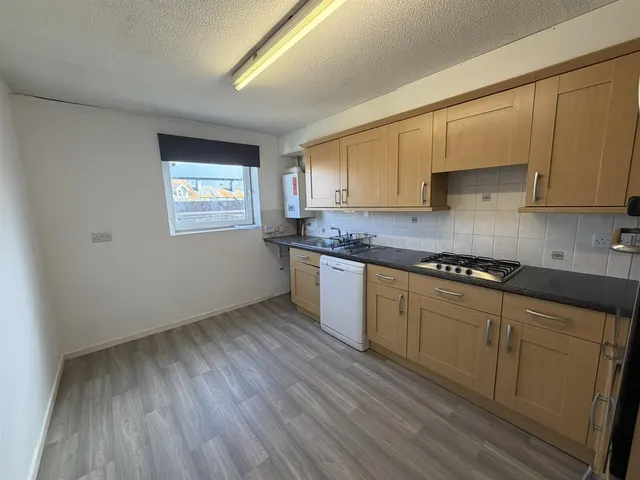 St. Johns Road, Seaford, photo 2