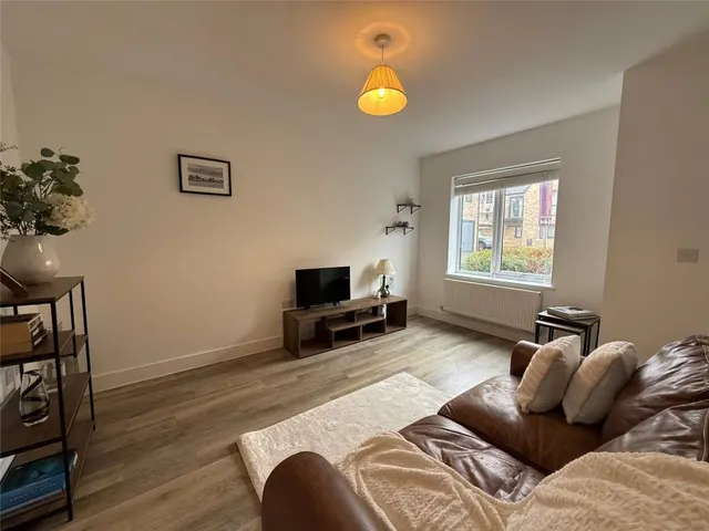 Chivers Street, Bath, BA2, photo 1