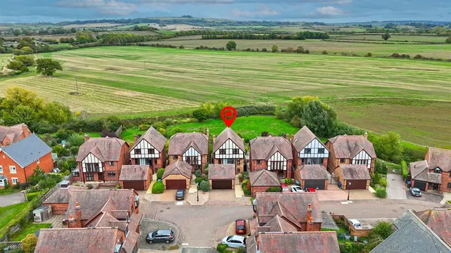 River Way, Shipston-On-Stour, CV36, photo 1
