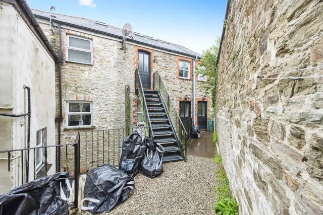 Crinnicks Hill, Bodmin, PL31, photo 2