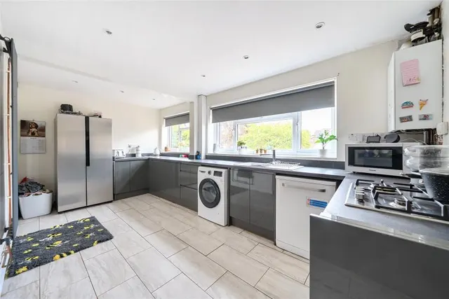 Wellfield, Tewkesbury, GL20, photo 2