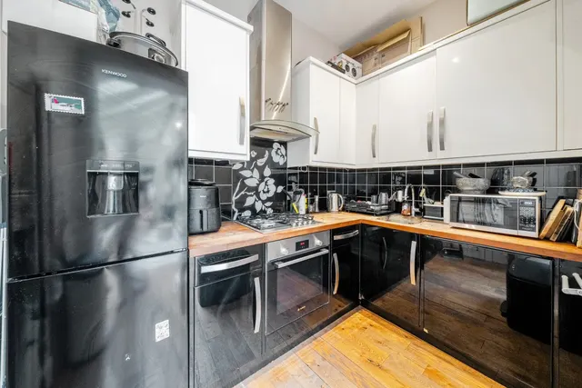 Webbs Road, Battersea, SW11, photo 3