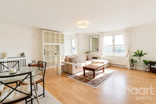 Hotwell Road, BS8, photo 3