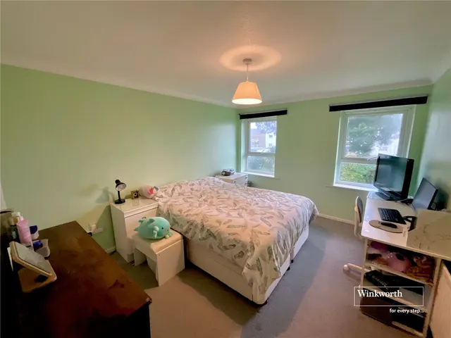 Waterford Place, Highcliffe, Christchurch, Dorset, BH23, photo 1