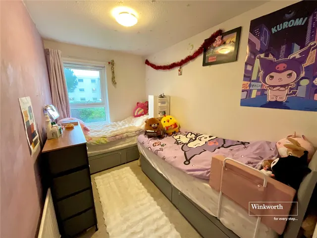 Photo 2 — Waterford Place, Highcliffe, Christchurch, Dorset, BH23