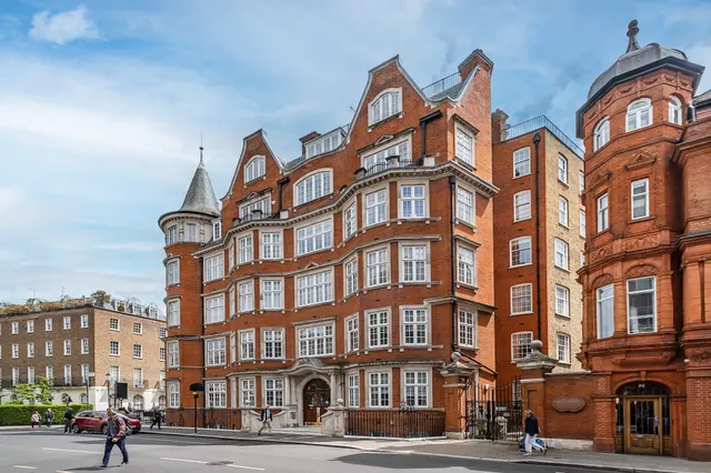 Cliveden Place, London, SW1W, photo 1