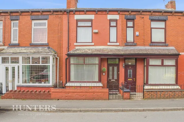 School Road, Oldham, photo 1