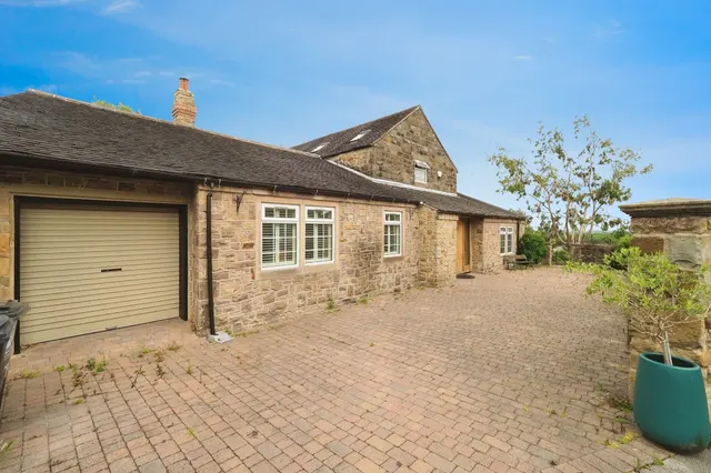 Dimple Lane, Crich, DE4, photo 1