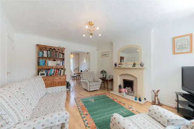 Marlowe Drive, Liverpool, L12, photo 2