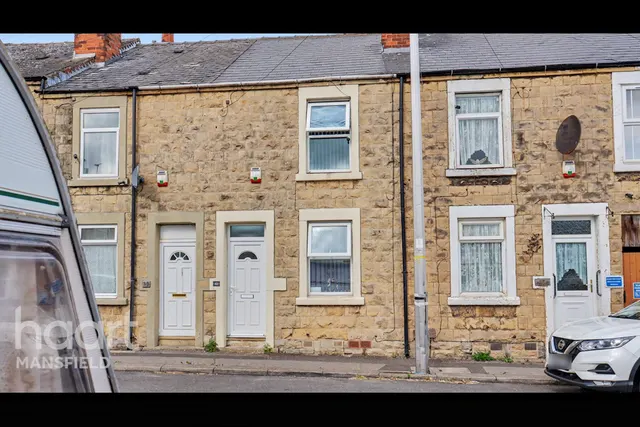 Gladstone Street, Mansfield, NG18, photo 1