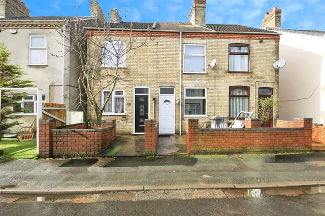 Gladstone Street, Peterborough, photo 1