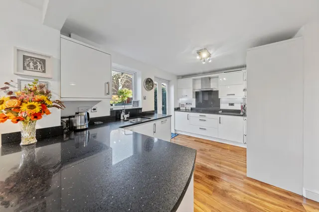 Photo 2 — Fleetwood Close, Great Sankey, Warrington, Warrington, WA5 2US
