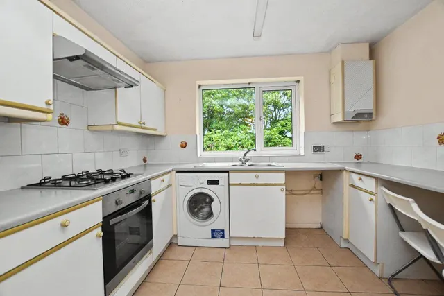 Belfry Court, Wakefield, WF1, photo 3