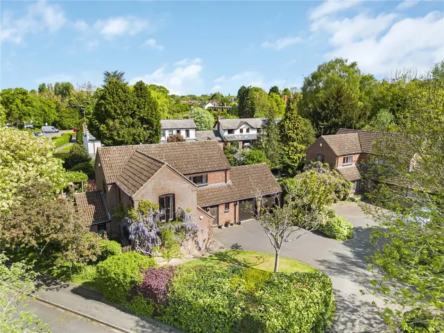 Church Road, Sandford-on-Thames, OX4, photo 1