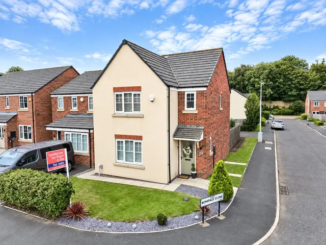 Boniface Close, Bromborough Pool, CH62, photo 1