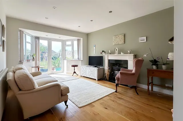 Rustington, Littlehampton, BN16, photo 3