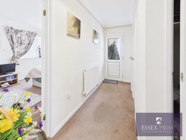 Photo 3 — Tower Road, Clacton-On-Sea CO15 1LE