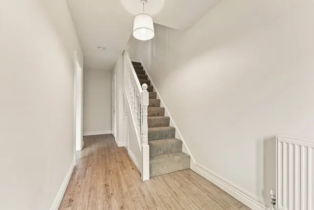 Wharf Road, Whaley Bridge, photo 3