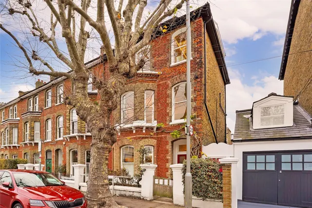 Amerland Road, London, SW18, photo 2