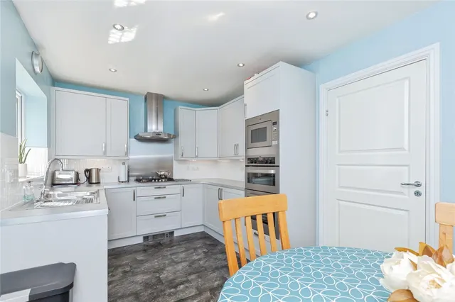 Saxby Drive, Syston, LE7, photo 2