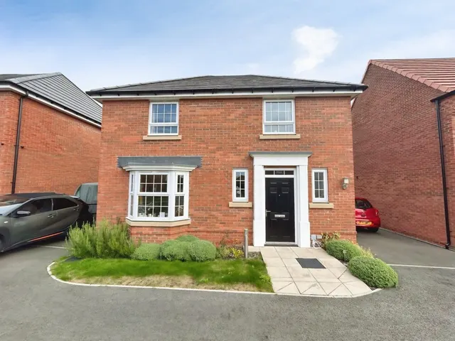 Galia Close, Rainworth, Mansfield, photo 1