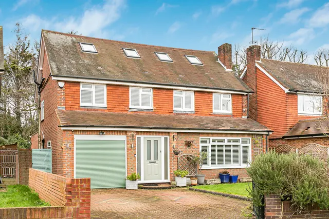 Broomfield, Sunbury-on-Thames, TW16, photo 1