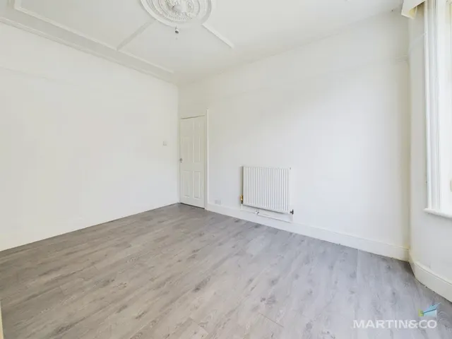 Gorsefield Road, Birkenhead, CH42, photo 3