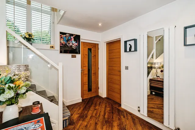 Broadview Gardens, Worthing, BN13, photo 2