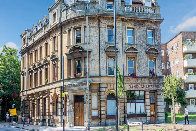 Bank Chambers, N8