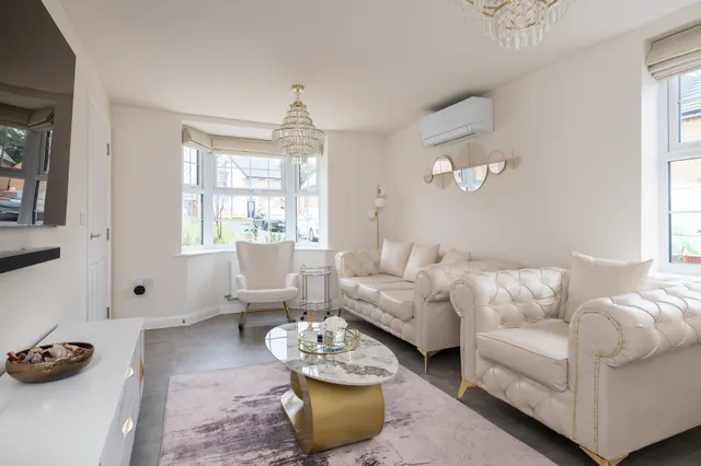Bannister Drive, MK17, photo 3