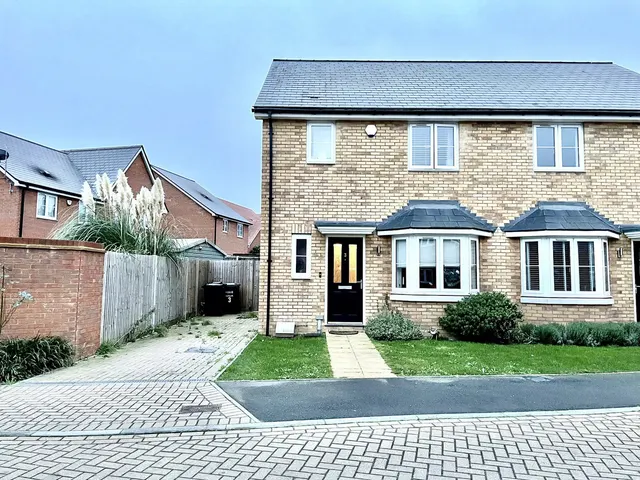 Hays Road, Gravesend, DA12, photo 1
