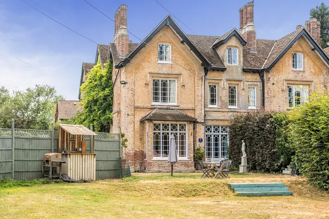 Bishopton Lane, Stratford-Upon-Avon, ..., photo 1