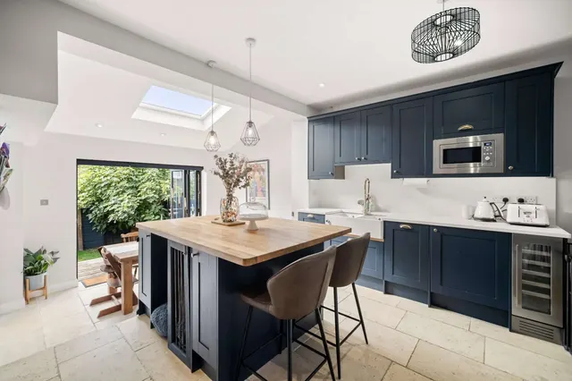 Lessingham Avenue, London, SW17, photo 3