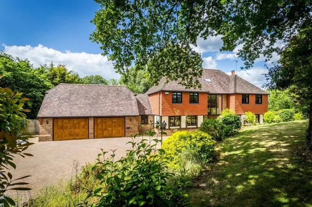 Morleys Road, Weald, Sevenoaks, Kent, TN14 6QY, photo 1