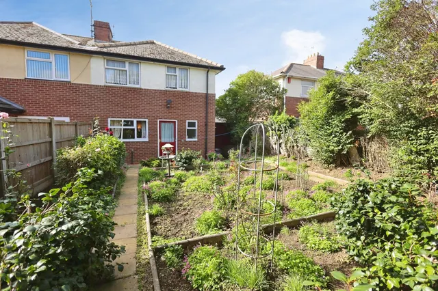 Corbett Crescent, Stourbridge, DY8, photo 2