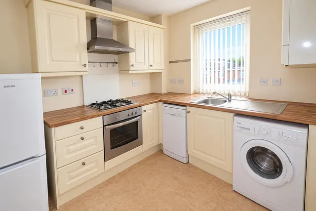 Bramwell Court, Gateshead, NE8, photo 2