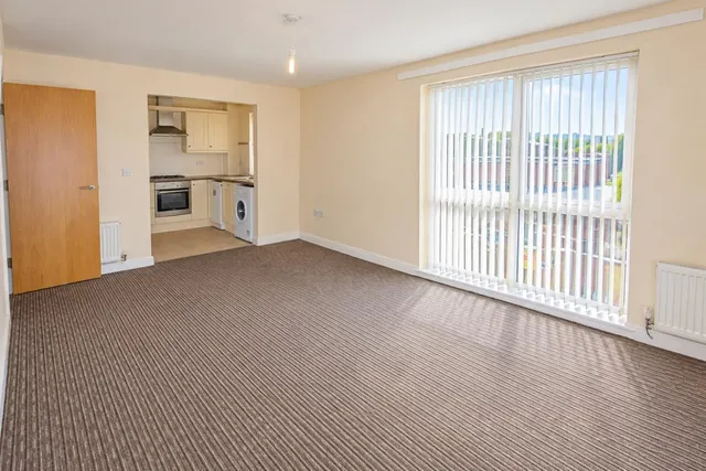 Bramwell Court, Gateshead, NE8, photo 3