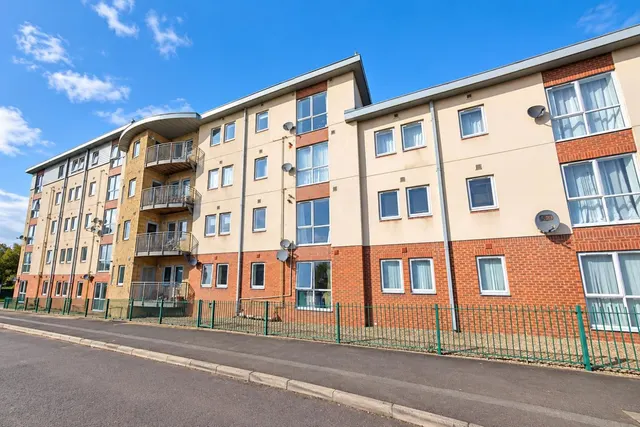 Bramwell Court, Gateshead, NE8, photo 1