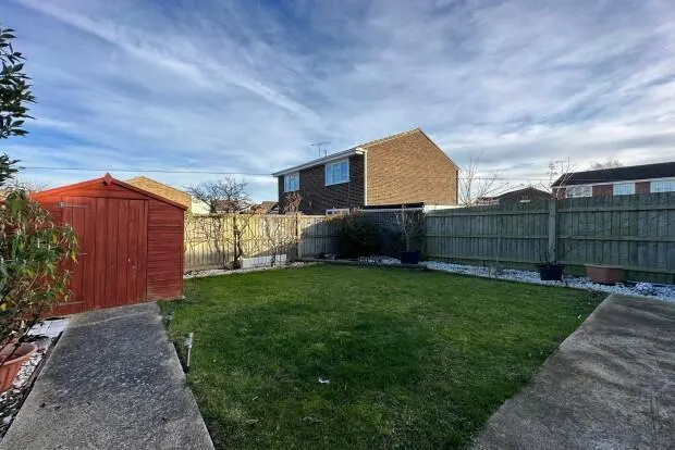 Petunia Crescent, Chelmsford, CM1, photo 2