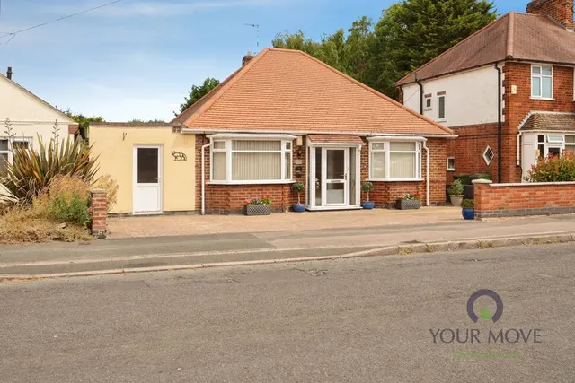 Grange Drive, Glen Parva, Leicestershire, LE2, photo 1