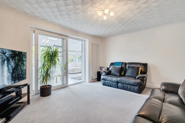 Sandalwood, Westhoughton, BL5, photo 3