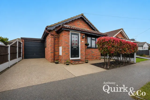 Sydervelt Road, Canvey Island, SS8, photo 1
