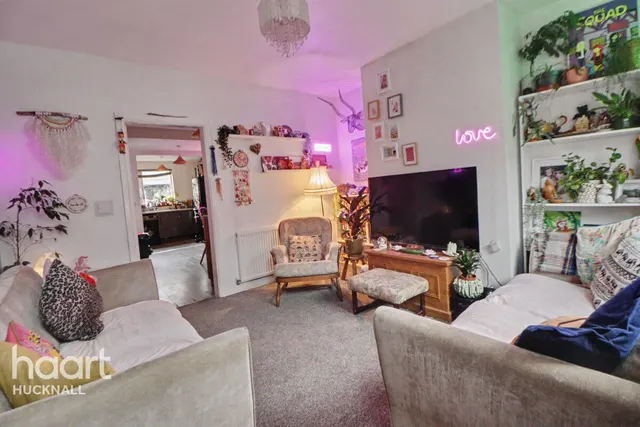 Florence Street, Nottingham, NG15, photo 2