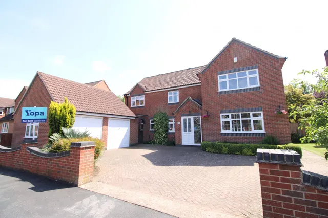 Bowmans Way, Sedgebrook, NG32, photo 1