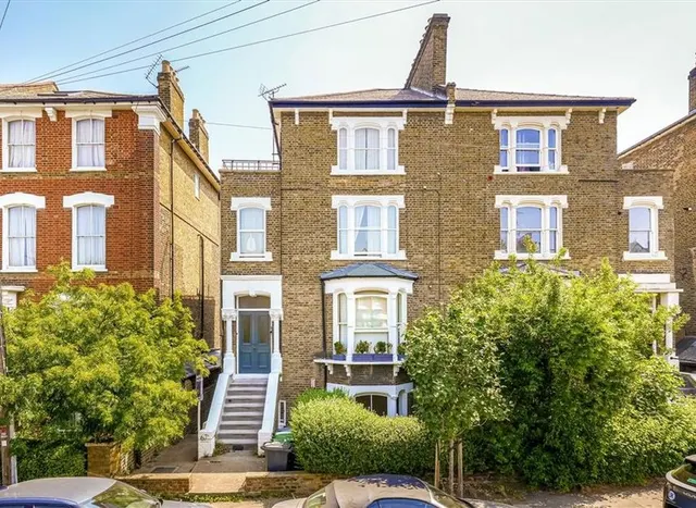 2 bedroom flat — Tyrwhitt Road, Brockley, SE4