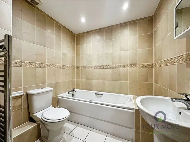 Macquarie Quay, Eastbourne, BN23, photo 3